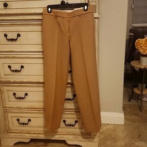 CHLOE' Woman NEW dress pants Never worn!